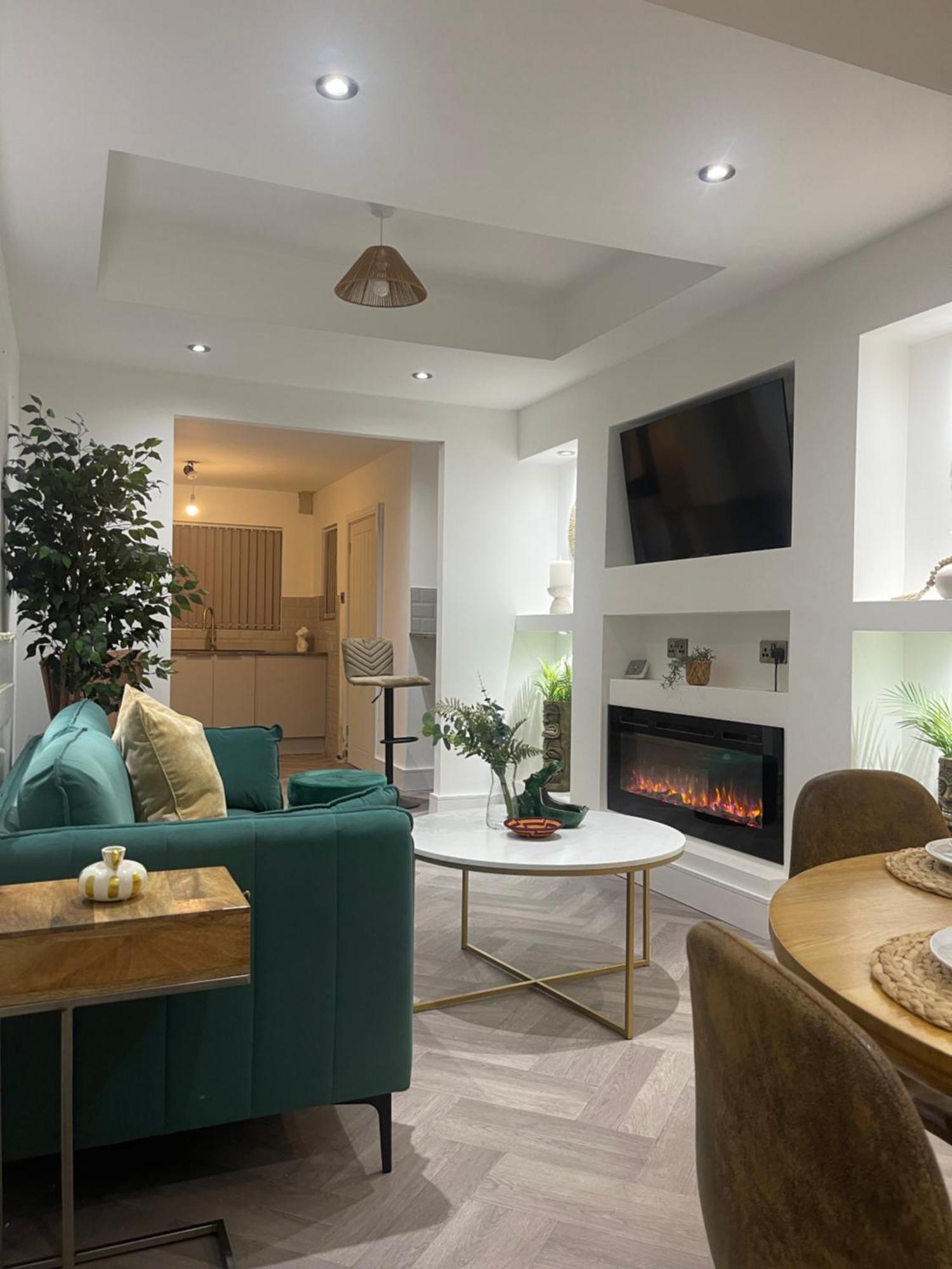 Ilayda Stays - 22 Alexandra Street Порт Толбът Екстериор снимка